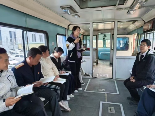 石家庄东华铁路学校实训车 石家庄东华铁路学校实训车